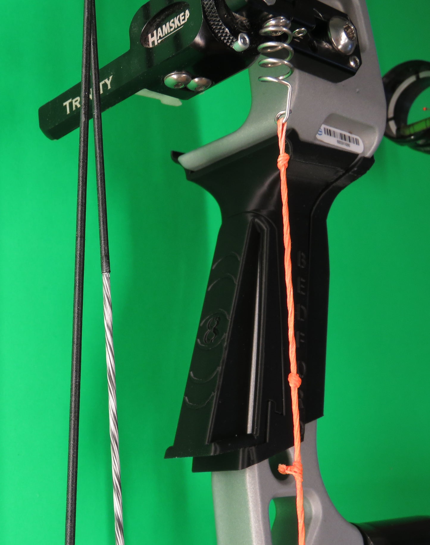 Elite Grip Narrow Right Handed