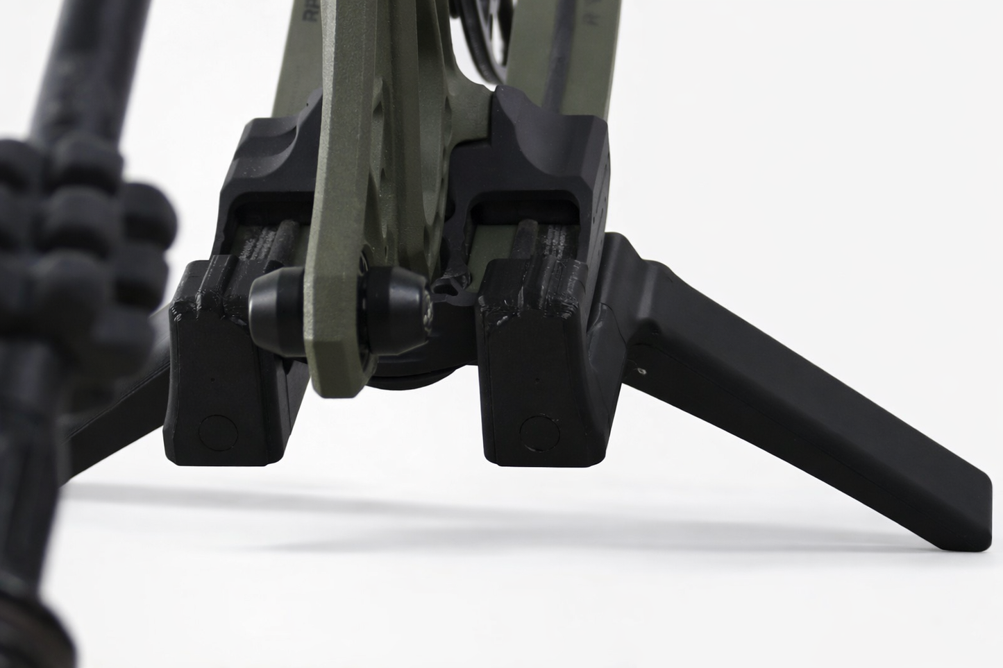 Limb-Pocket Mathews Bipod V2